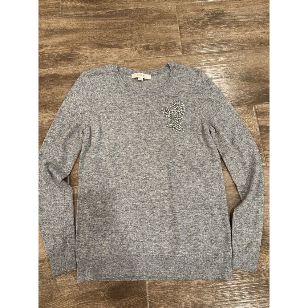 Loft Womens M‎ Gray Wool Blend Floral Embellished Soft Pullover Feminine Girly
